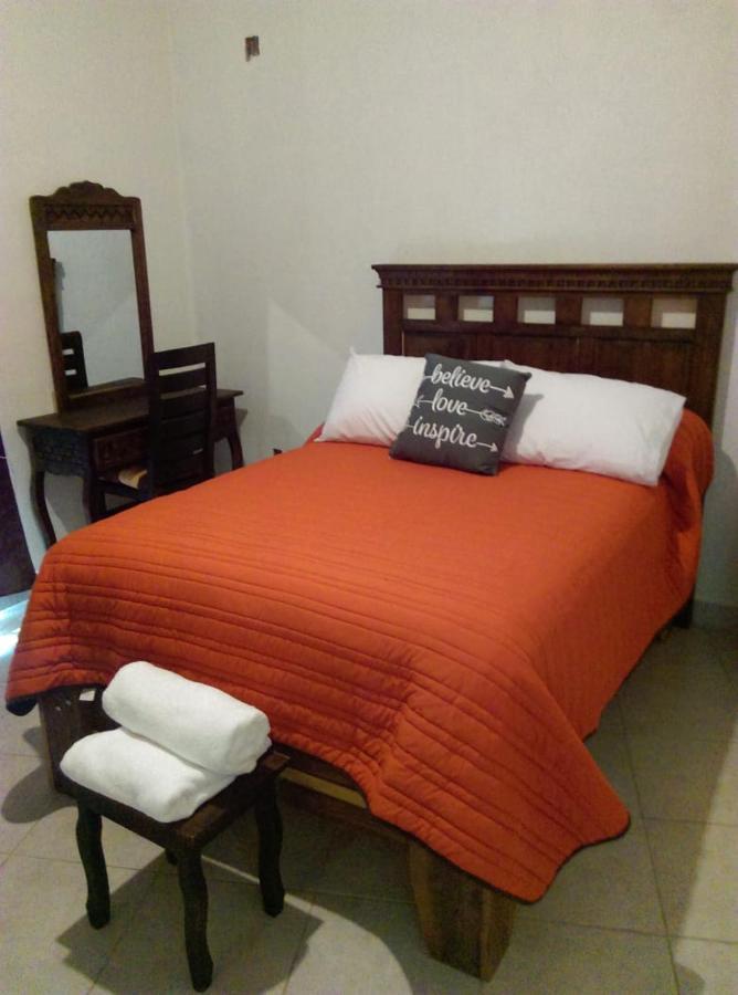 Hotel Posada Don Vasco Исмикильпан Экстерьер фото