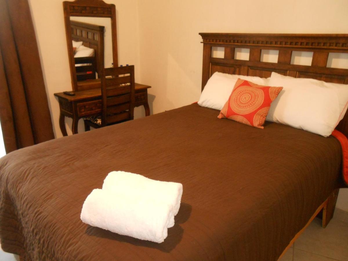 Hotel Posada Don Vasco Исмикильпан Экстерьер фото